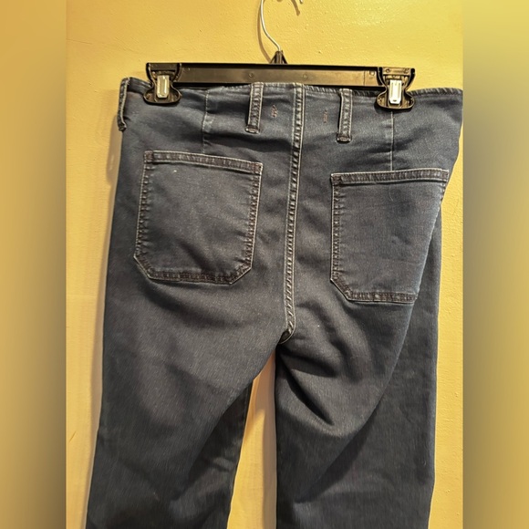 Free People Dark Blue Flare Jeans size 29 pull-on clean simple neutral basic - Picture 6 of 16